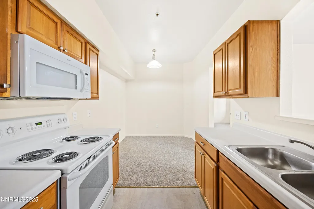 6850 Sharlands Reno NV 89523