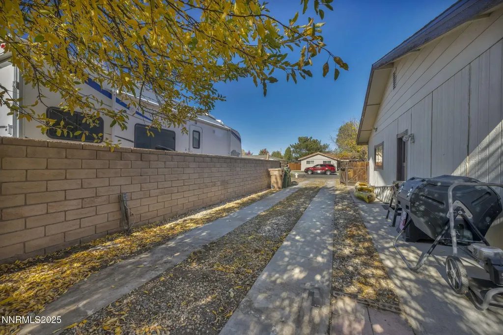 1670 Belarra Minden NV 89423