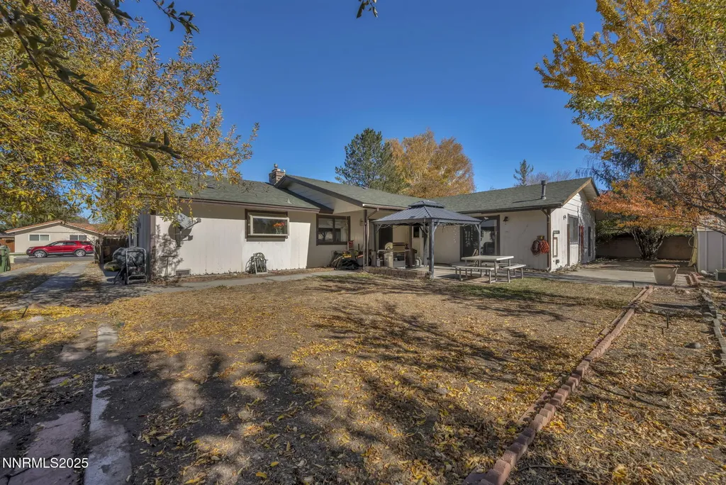 1670 Belarra Minden NV 89423