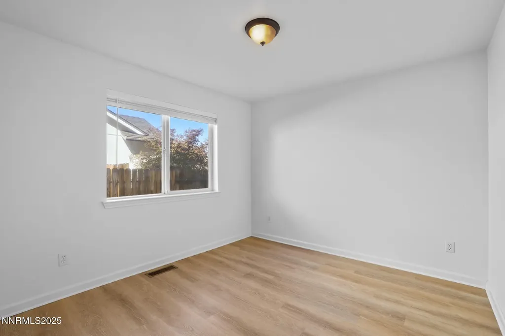 1464 Edlesborough Gardnerville NV 89410