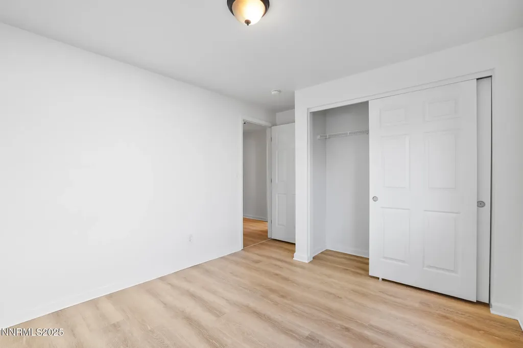 1464 Edlesborough Gardnerville NV 89410