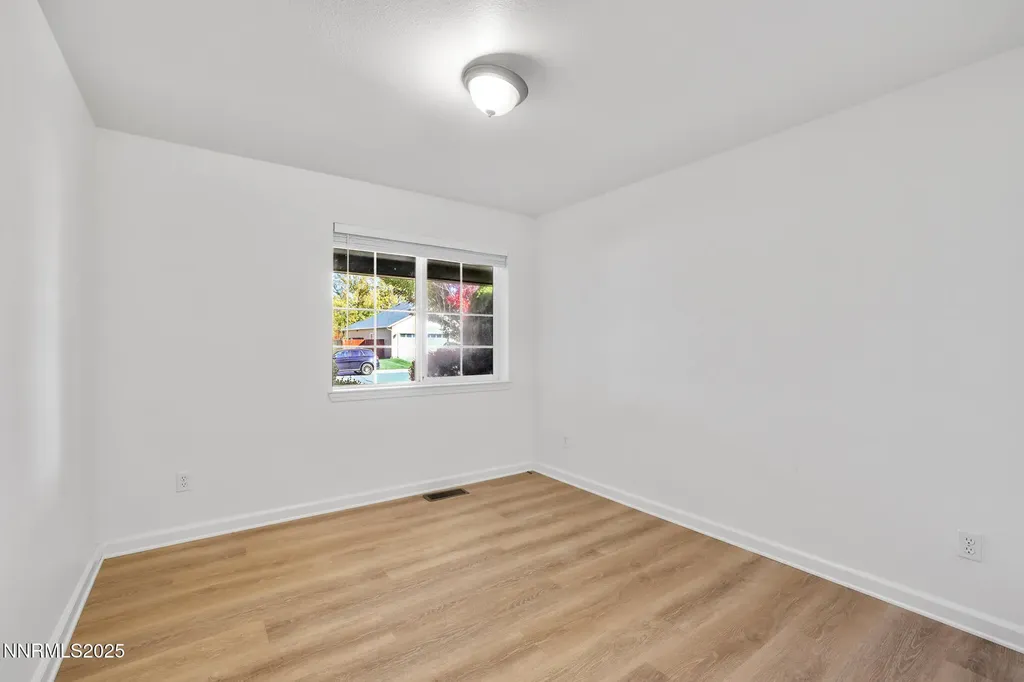 1464 Edlesborough Gardnerville NV 89410