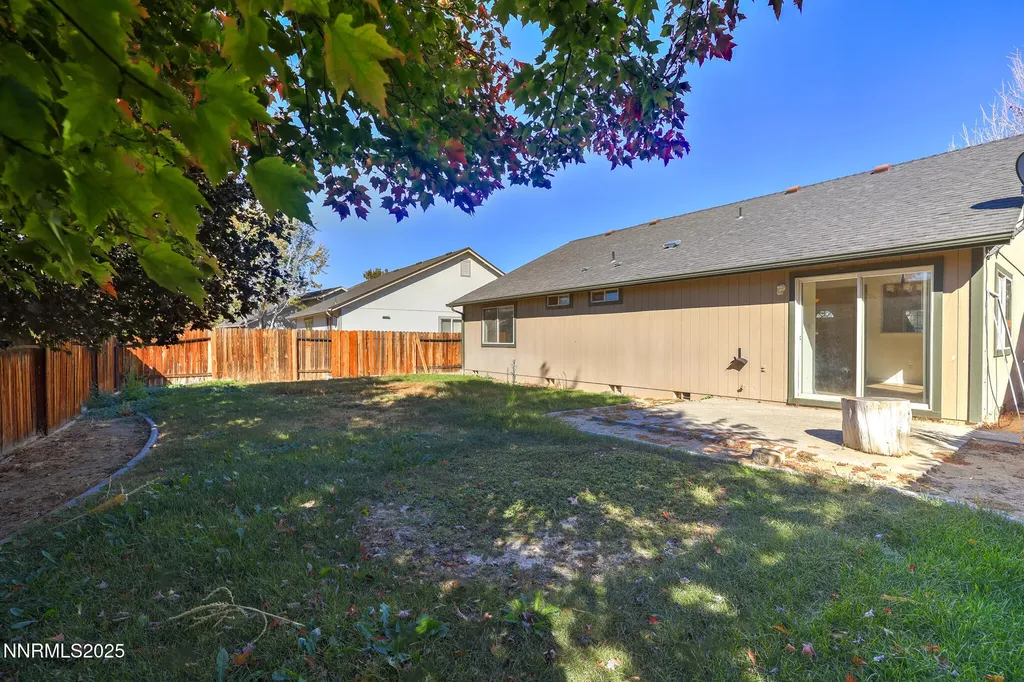 1464 Edlesborough Gardnerville NV 89410