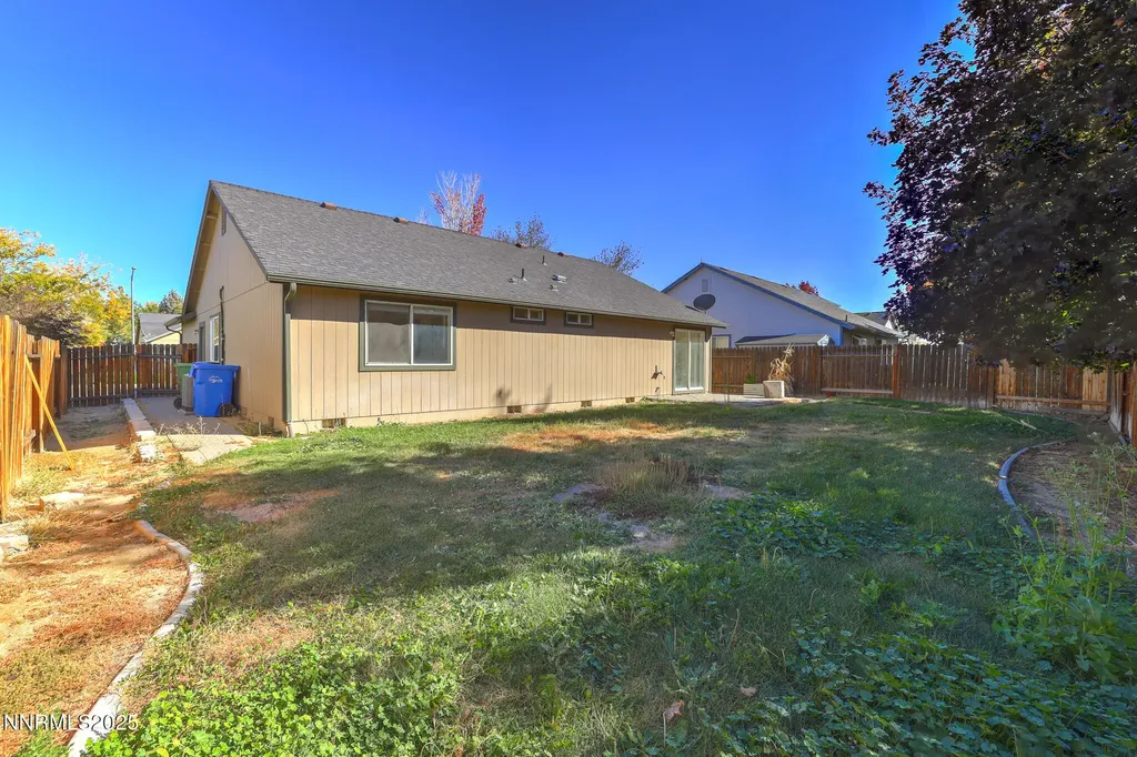 1464 Edlesborough Gardnerville NV 89410