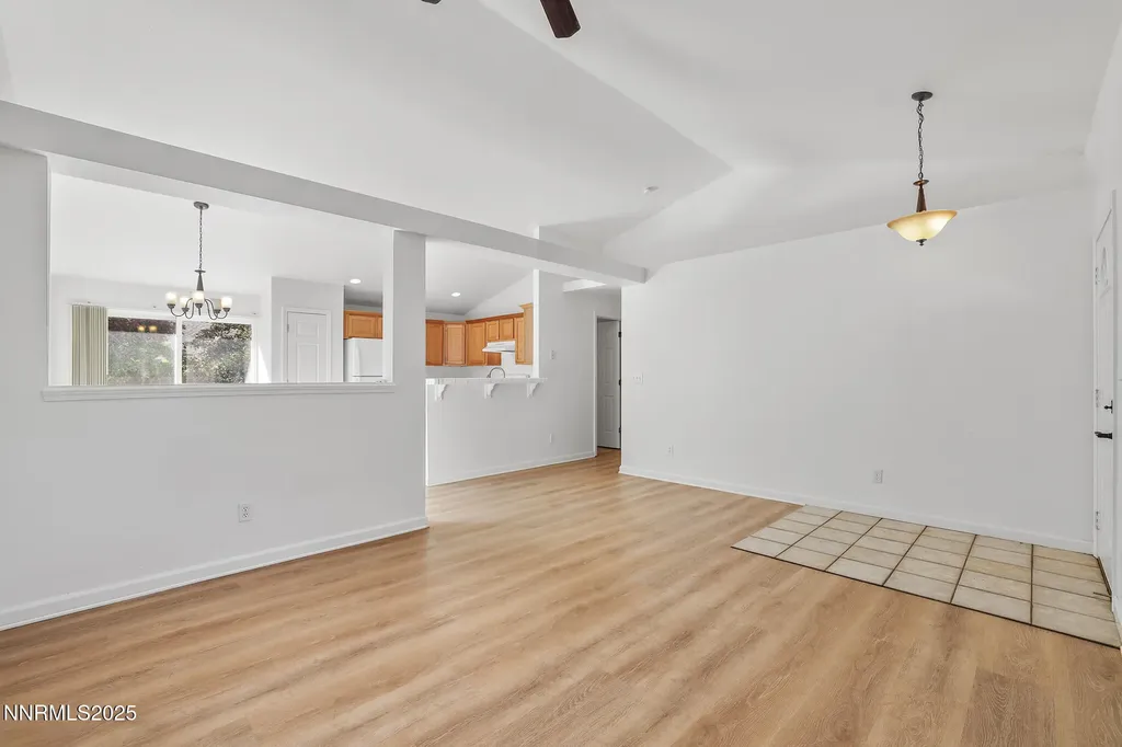 1464 Edlesborough Gardnerville NV 89410