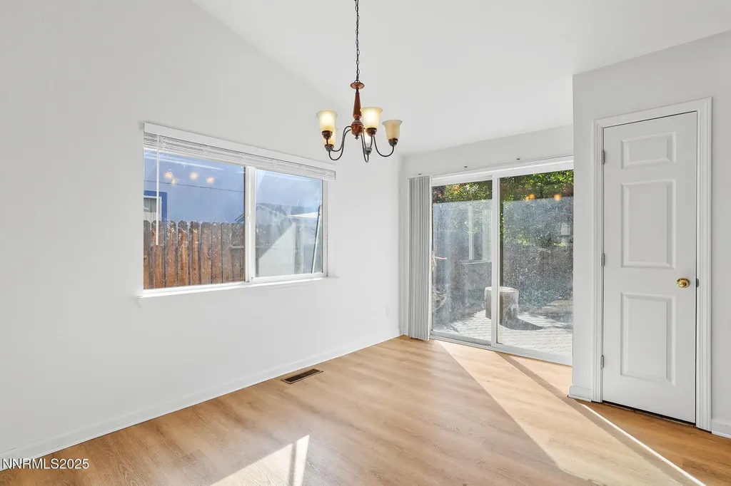 1464 Edlesborough Gardnerville NV 89410