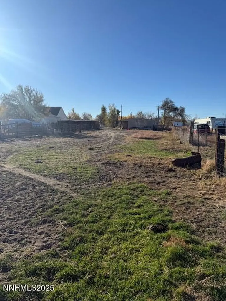 4050 Schindler Fallon NV 89406