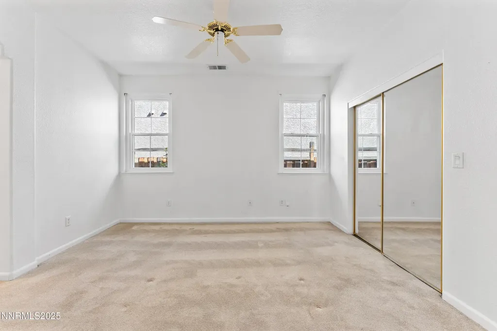 2661 Lawry Sparks NV 89436