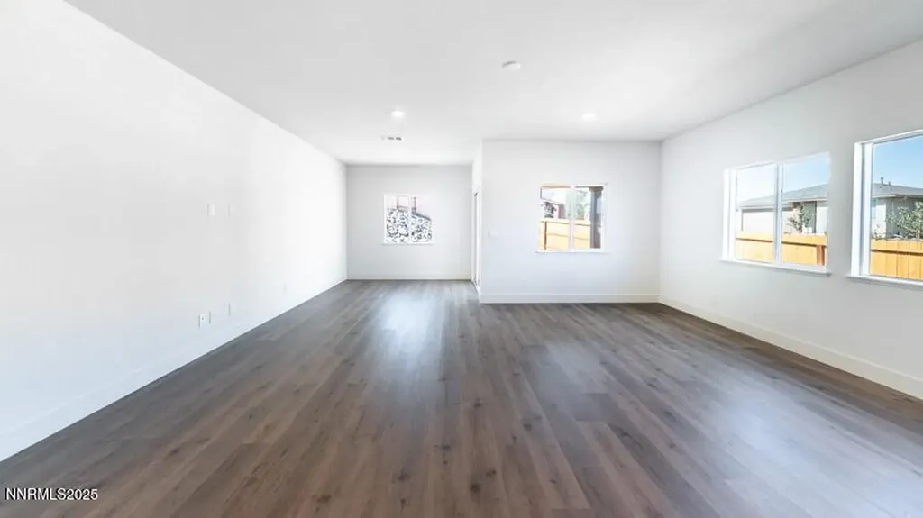 1283 Coco Carson City NV 89705
