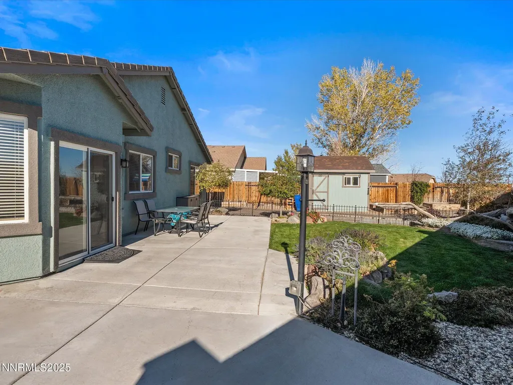 114 Red Oak Court Fernley NV 89408