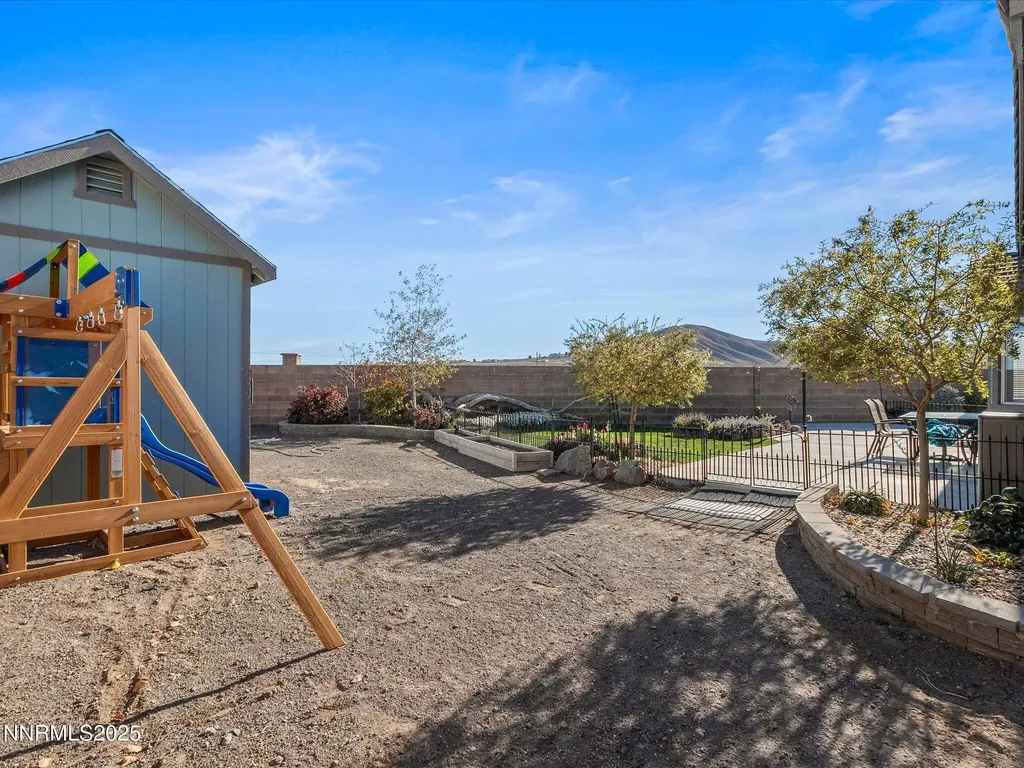 114 Red Oak Court Fernley NV 89408