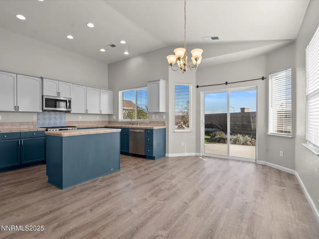 114 Red Oak Court Fernley NV 89408