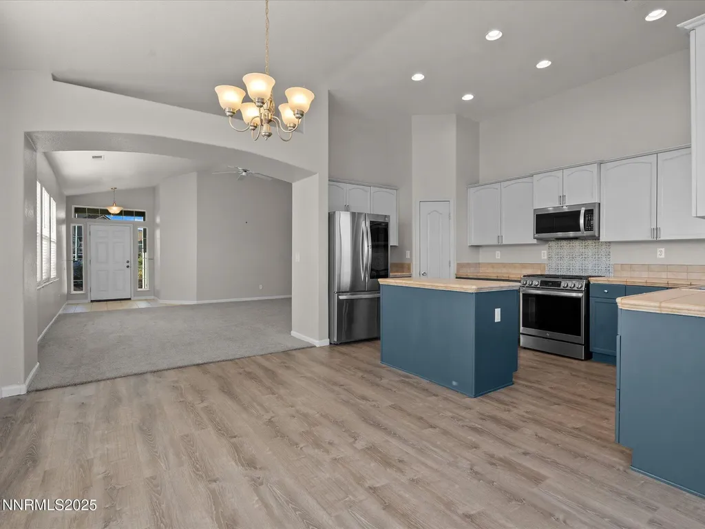 114 Red Oak Court Fernley NV 89408