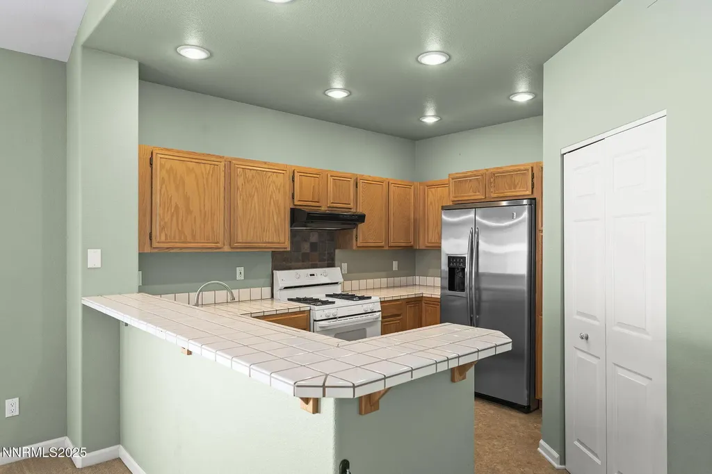825 Caughlin Reno NV 89519