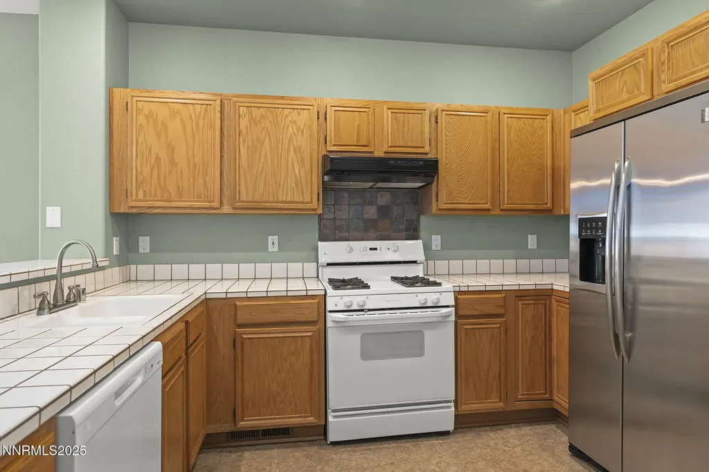 825 Caughlin Reno NV 89519