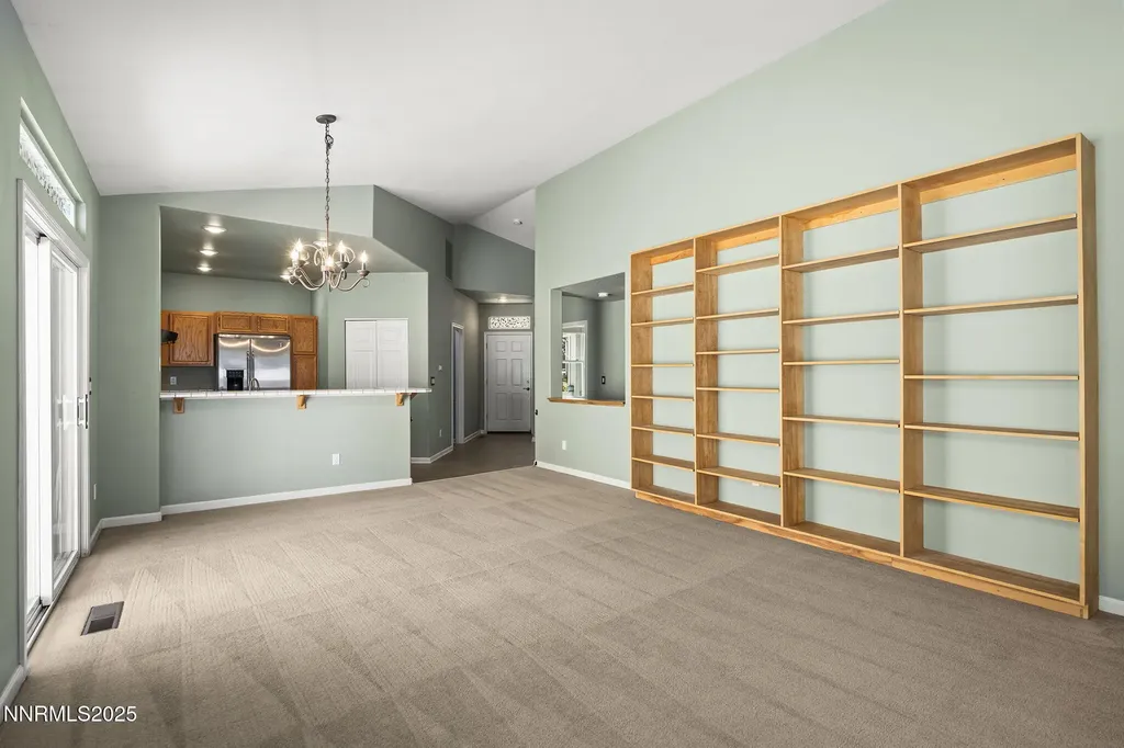 825 Caughlin Reno NV 89519