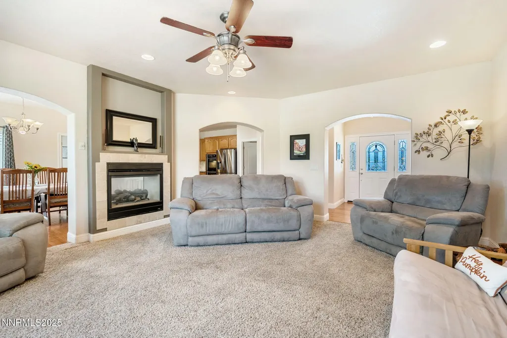 306 San Roma Dayton NV 89403