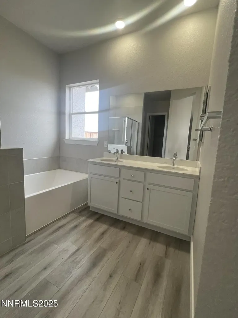 14430 Fredonia Reno NV 89506
