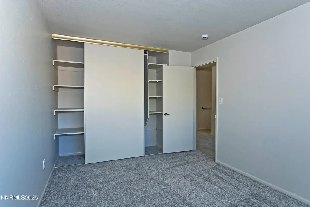 1433 Foster Reno NV 89509