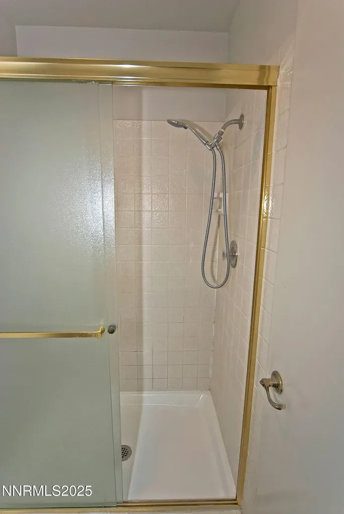 1433 Foster Reno NV 89509