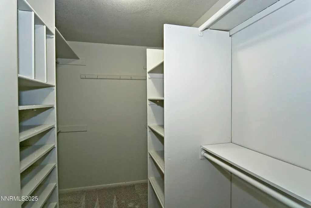 1433 Foster Reno NV 89509