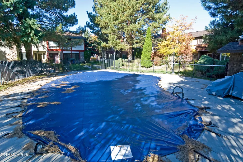 1433 Foster Reno NV 89509