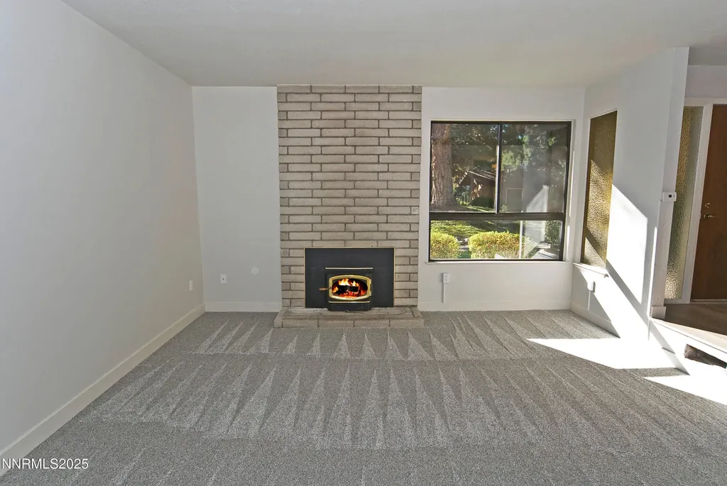 1433 Foster Reno NV 89509