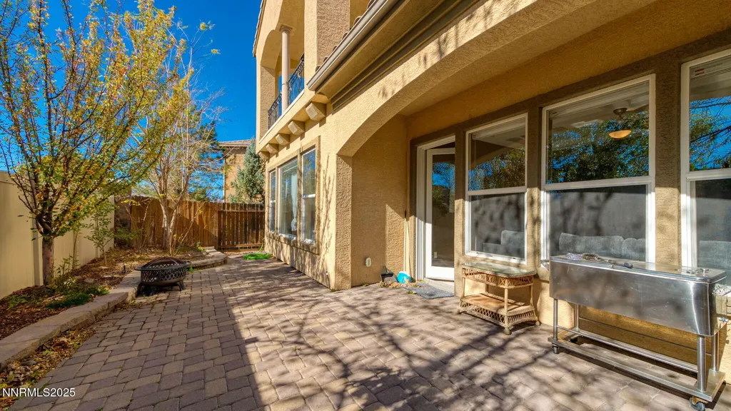 1812 Braemore Reno NV 89521