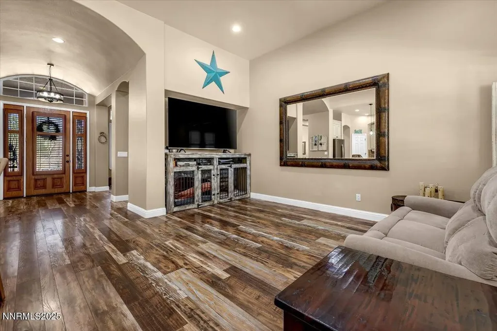 8061 Calabaza Sparks NV 89436