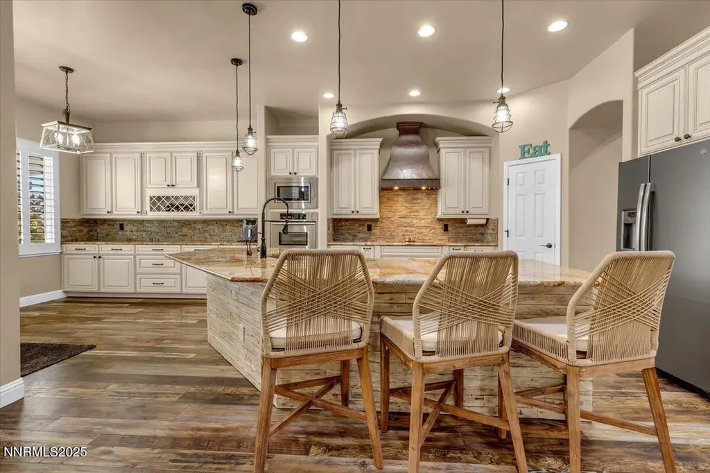 8061 Calabaza Sparks NV 89436