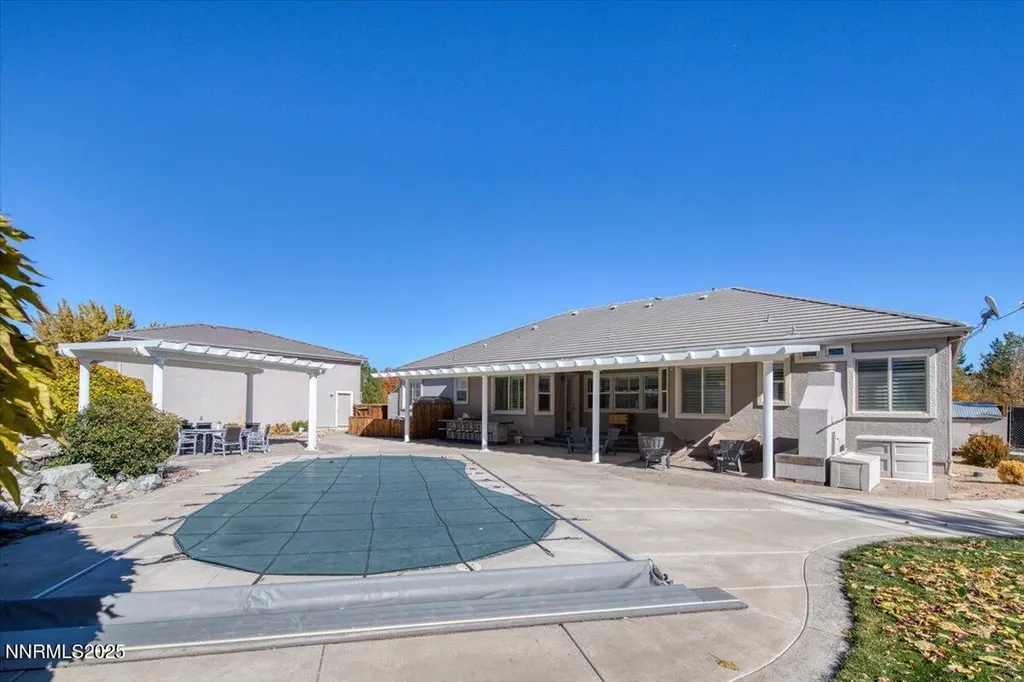 8061 Calabaza Sparks NV 89436