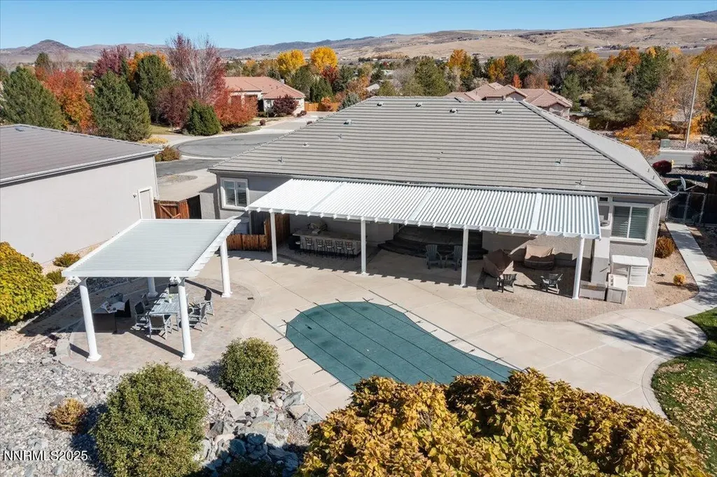 8061 Calabaza Sparks NV 89436