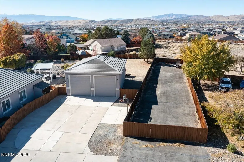 8061 Calabaza Sparks NV 89436