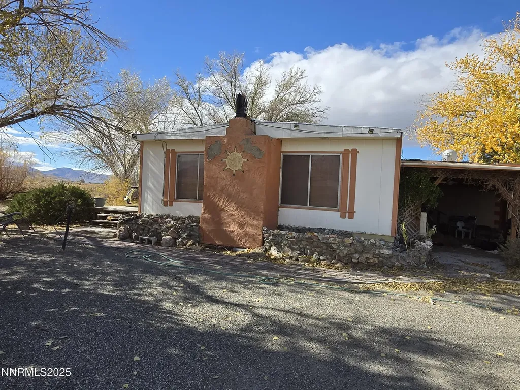 14 Yermo Yerington NV 89447