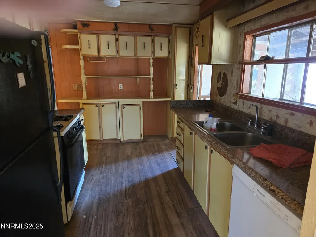 14 Yermo Yerington NV 89447