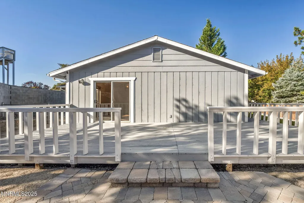 7385 Pembroke Reno NV 89502