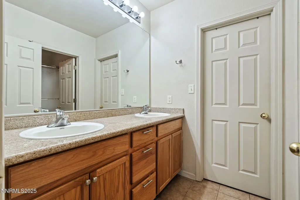 7150 Crosswater Reno NV 89523