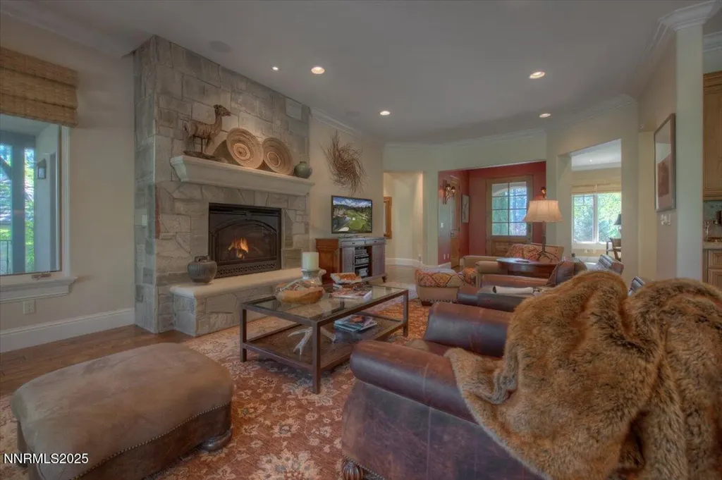 6553 Champetre Reno NV 89511