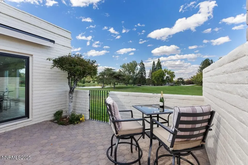 4811 Lakeridge Terrace W Reno NV 89509