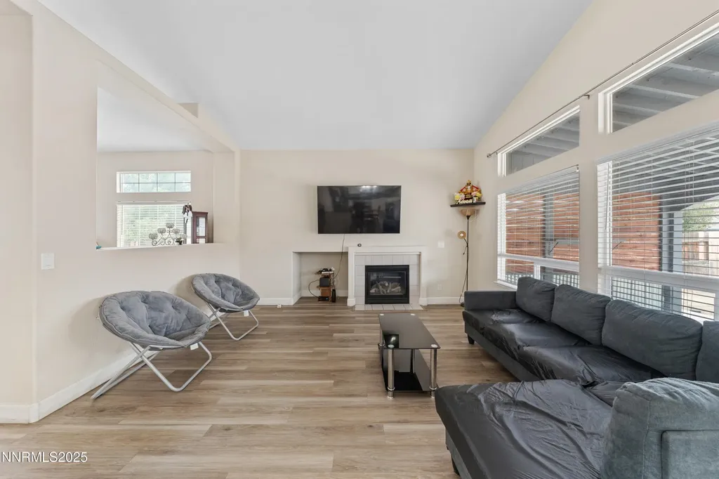 9920 Grand Falls Reno NV 89506