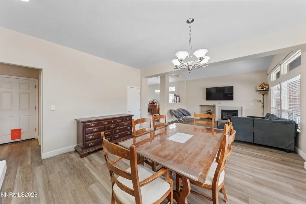 9920 Grand Falls Reno NV 89506