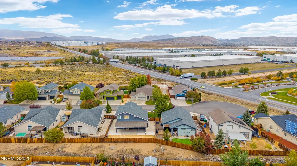9920 Grand Falls Reno NV 89506