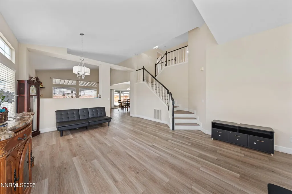 9920 Grand Falls Reno NV 89506