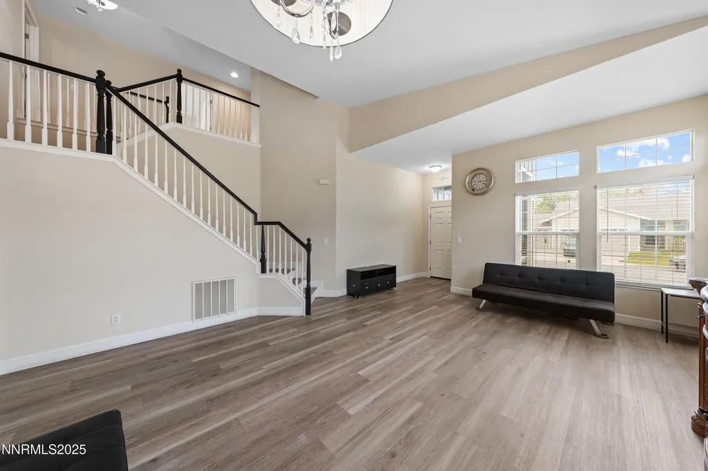 9920 Grand Falls Reno NV 89506