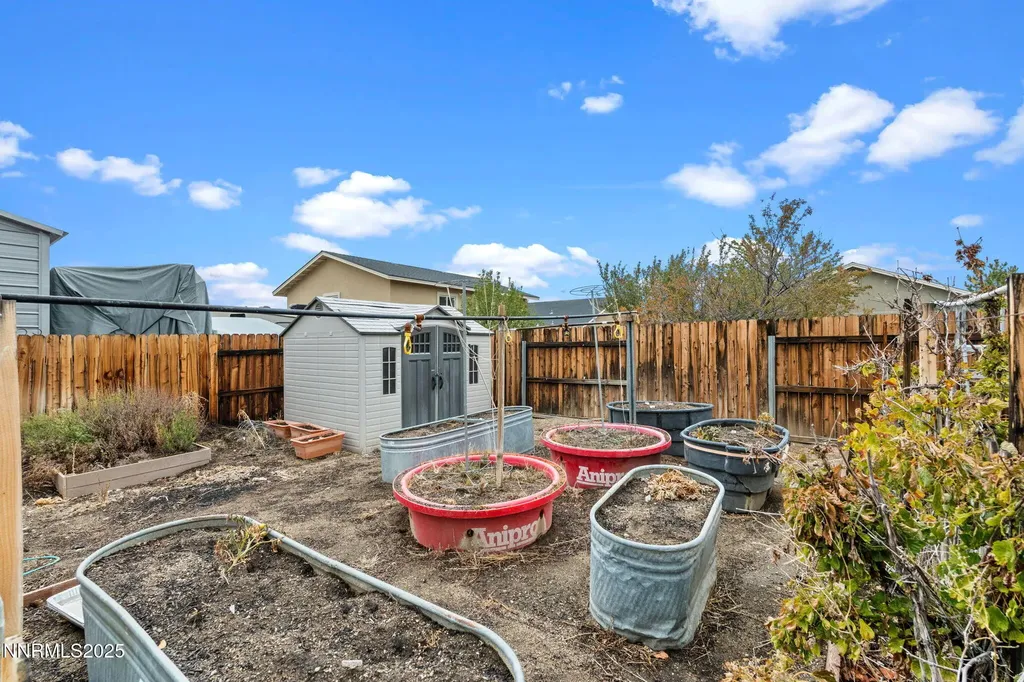435 Rosetta Stone Spanish Springs NV 89441