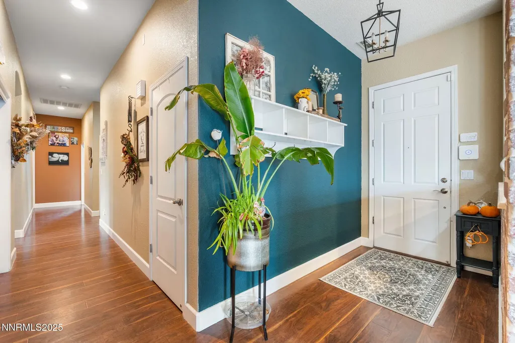 435 Rosetta Stone Spanish Springs NV 89441