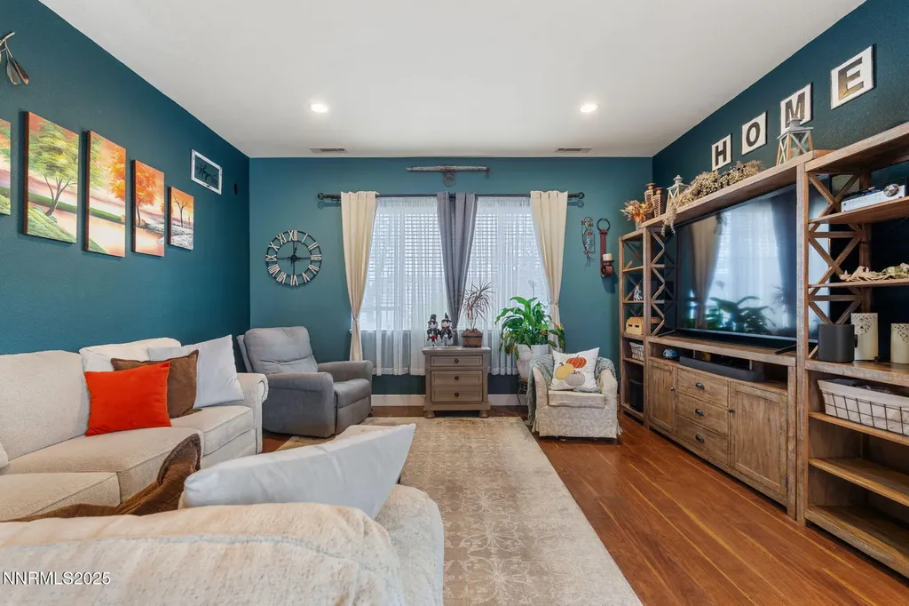 435 Rosetta Stone Spanish Springs NV 89441
