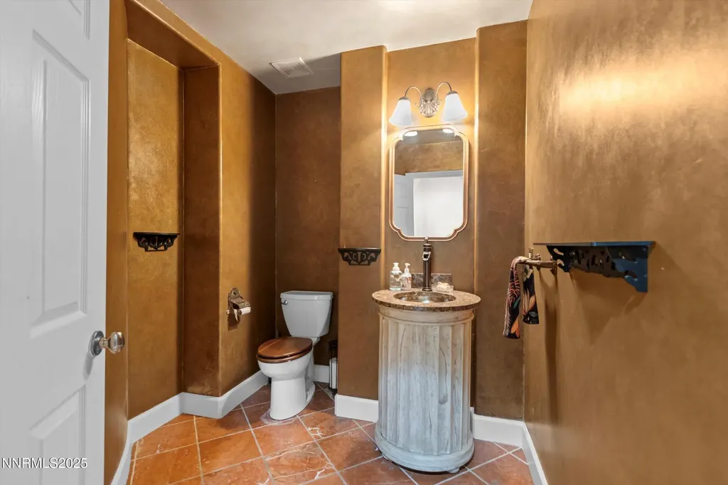 2966 Eagle Rock Reno NV 89511