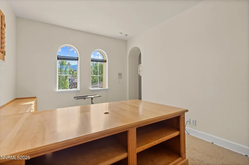 2966 Eagle Rock Reno NV 89511