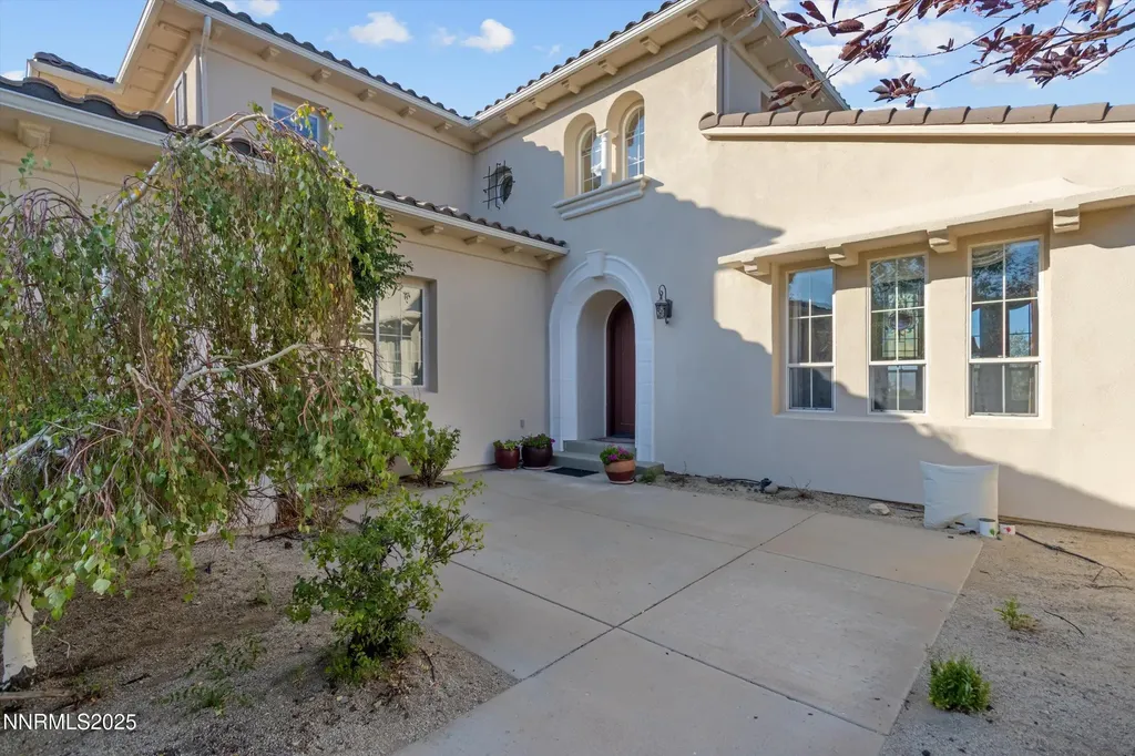 2966 Eagle Rock Reno NV 89511